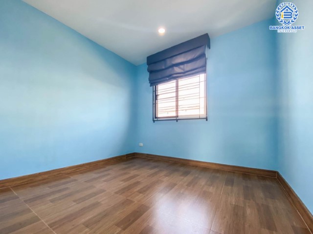 *****ทาวน์เฮ้าส์มือสองย่านนครปฐม ม.พฤกษาทาวน์เน็กซ์ ปิ่นเกล้า-พุทธมณฑลสาย4 หลังมุม บนเนื้อที่ 18.2 ตร.ว. ฟังก์ชัน 3 ห้องนอน 2 ห้องน้ำ 2 ที่จอดรถ เดินทางสะดวก บนทำเลเชื่อมต่อถ.พุทธมณฑลสาย4, ถ.บรมราชชนนี, ถ.เพชรเกษม ใกล้ ม.มหิดล และเซ็นทรัลศาลายา